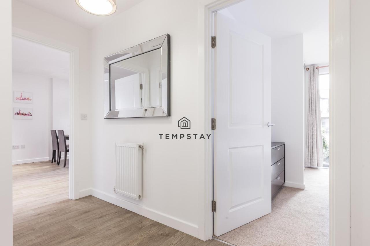 Modern Private Apartment -Balcony-Tube Station London Luaran gambar